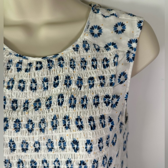 Paloma Blue Sleeveless Smocked Top - Size Small - Picture 4 of 6